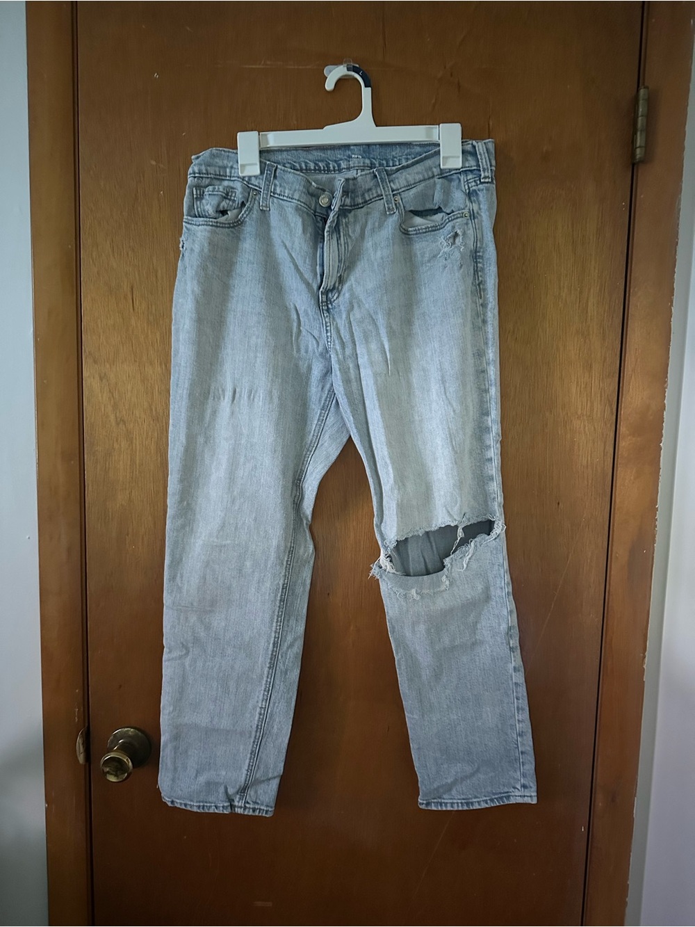 Old Navy Light Blue Boyfriend Jeans with Knee Rip